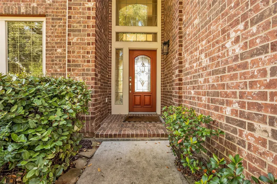 4 Bed 2 Bath Established Contemporary Home in Pearland, TX - 4