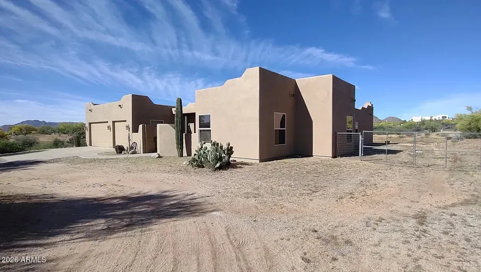 4 Bed 2 Bath Established Contemporary Home in Scottsdale, AZ - 5