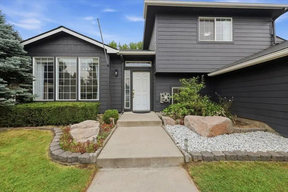 4 Bed 2 Bath Established Contemporary Home in Spokane, WA - 4