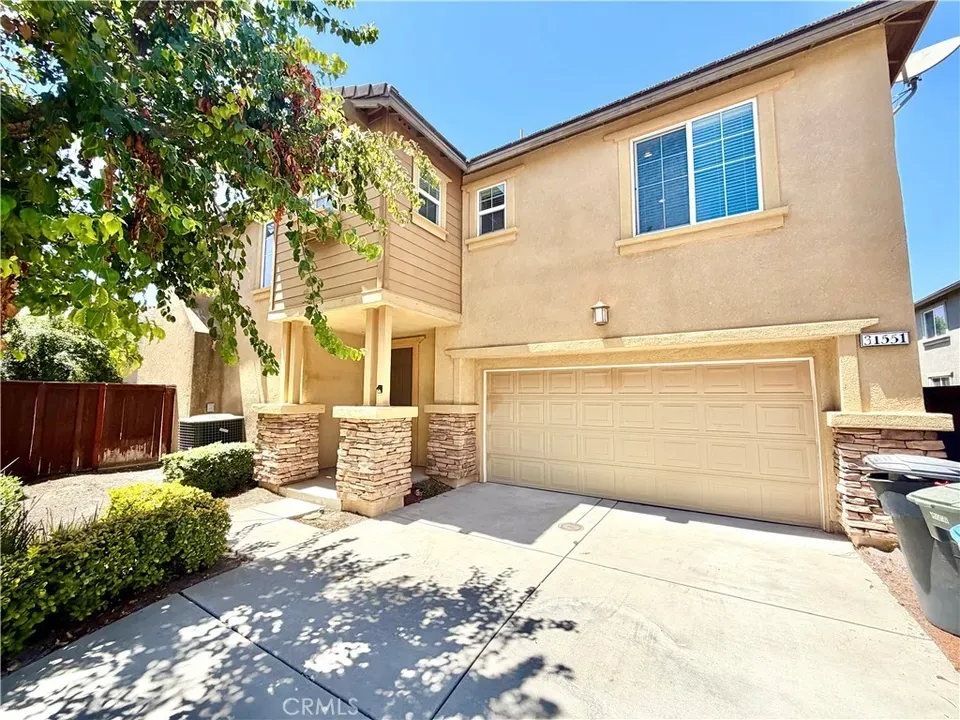 4 Bed 2 Bath Established Contemporary Home in Temecula, CA - 1