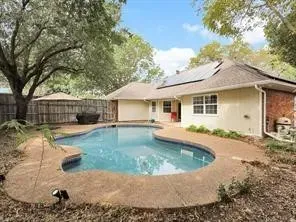 4 Bed 2 Bath Established Mid-Century Residence in Allen, TX - 2