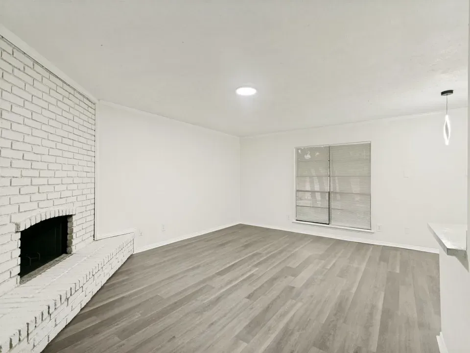 4 Bed 2 Bath Established Mid-Century Residence in Allen, TX - 4