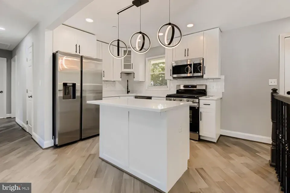 4 Bed 2 Bath Established Mid-Century Residence in Annapolis, MD - 4