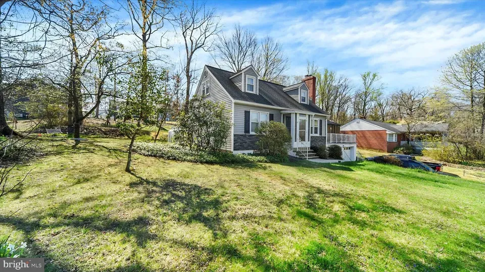4 Bed 2 Bath Established Mid-Century Residence in Baltimore, MD - 3