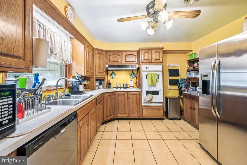 4 Bed 2 Bath Established Mid-Century Residence in Baltimore, MD - 3