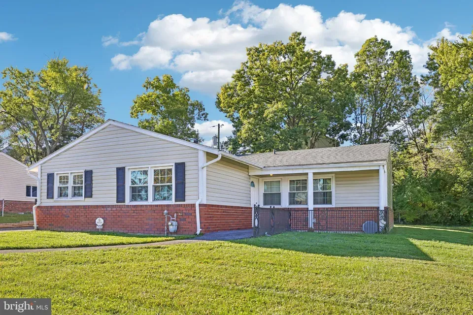 4 Bed 2 Bath Established Mid-Century Residence in Baltimore, MD - 3
