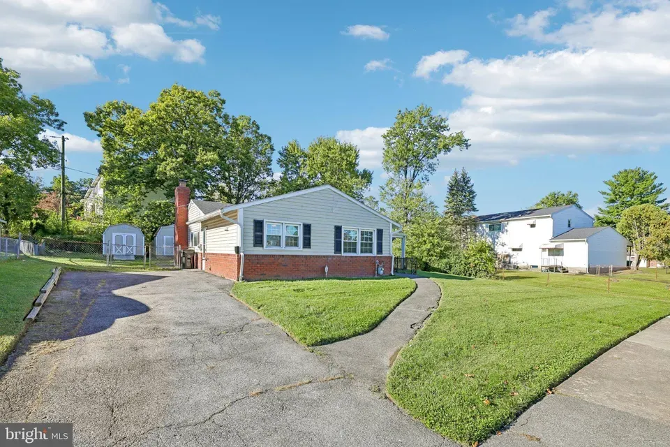 4 Bed 2 Bath Established Mid-Century Residence in Baltimore, MD - 4