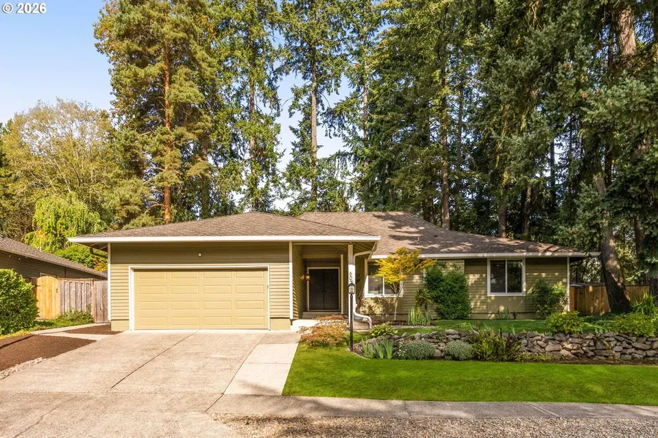 4 Bed 2 Bath Established Mid-Century Residence in Beaverton, OR - 1