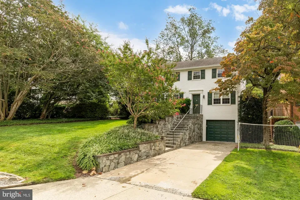 4 Bed 2 Bath Established Mid-Century Residence in Bethesda, MD