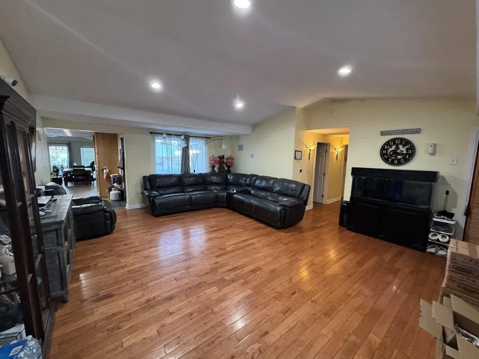 4 Bed 2 Bath Established Mid-Century Residence in Fairbanks, AK - 2
