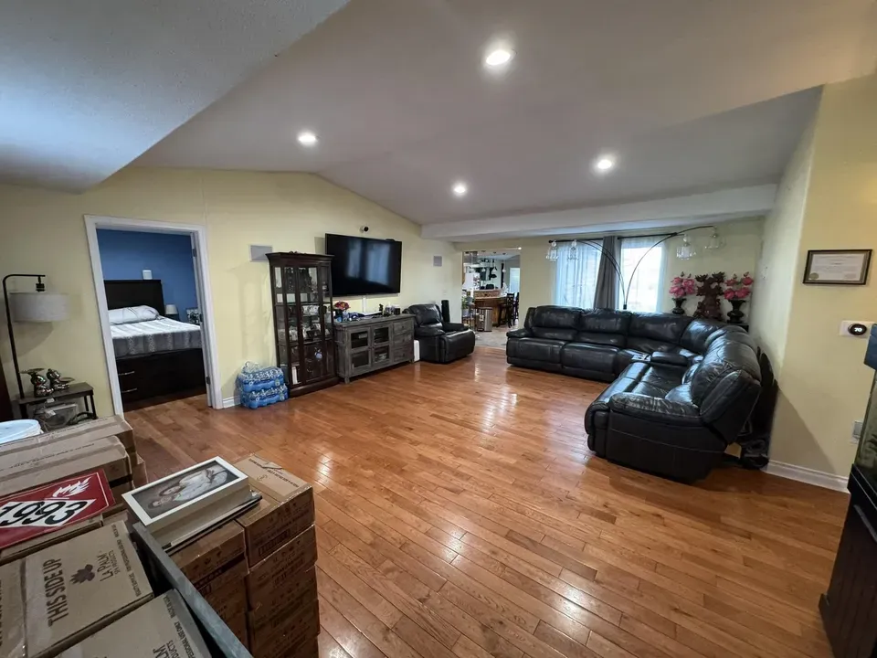 4 Bed 2 Bath Established Mid-Century Residence in Fairbanks, AK - 3