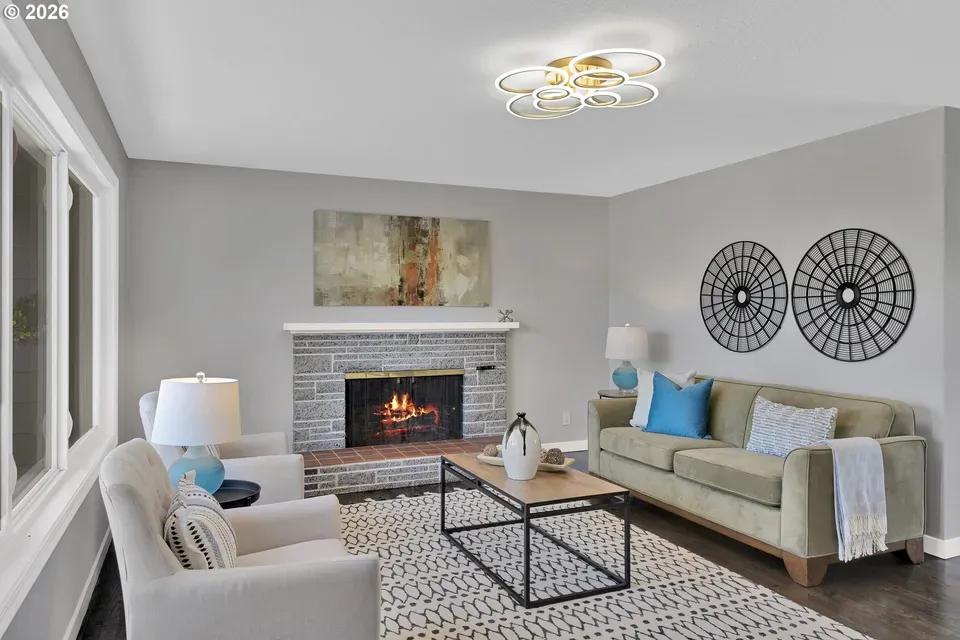 4 Bed 2 Bath Established Mid-Century Residence in Hillsboro, OR - 3