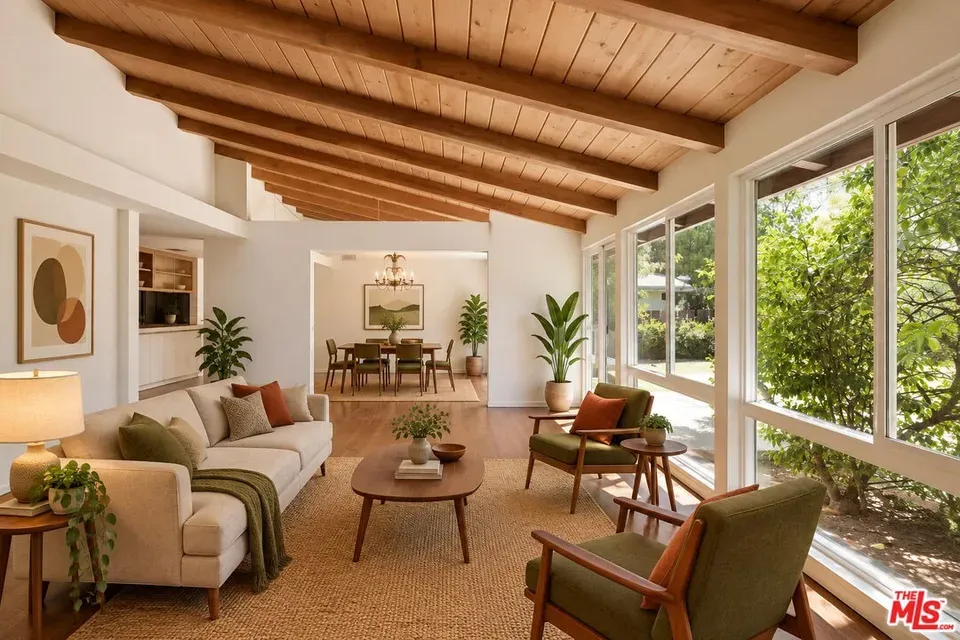 4 Bed 2 Bath Established Mid-Century Residence in Los Angeles, CA - 5