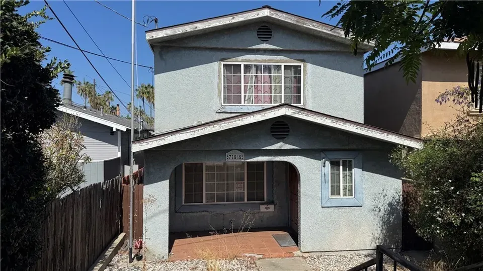 4 Bed 2 Bath Established Mid-Century Residence in Los Angeles, CA - 5