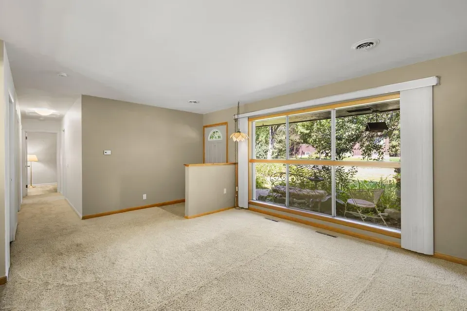 4 Bed 2 Bath Established Mid-Century Residence in Madison, WI - 4