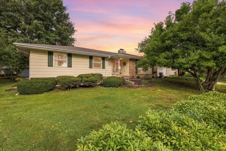 4 Bed 2 Bath Established Mid-Century Residence in Madison, WI