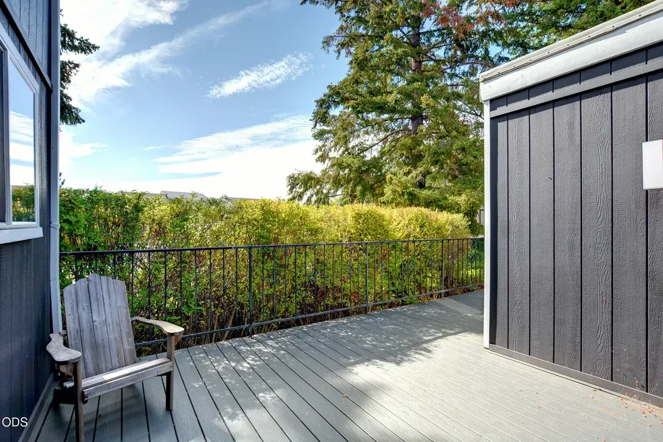 4 Bed 2 Bath Established Mid-Century Residence in Medford, OR - 5