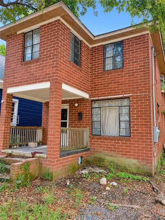 4 Bed 2 Bath Established Mid-Century Residence in Mobile, AL