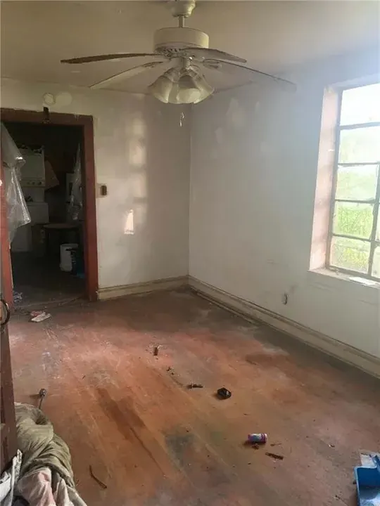 4 Bed 2 Bath Established Mid-Century Residence in Mobile, AL - 4
