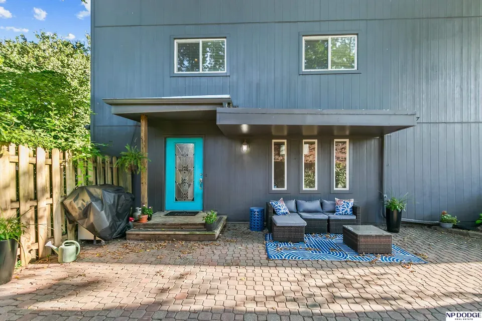 4 Bed 2 Bath Established Mid-Century Residence in Omaha, NE - 3