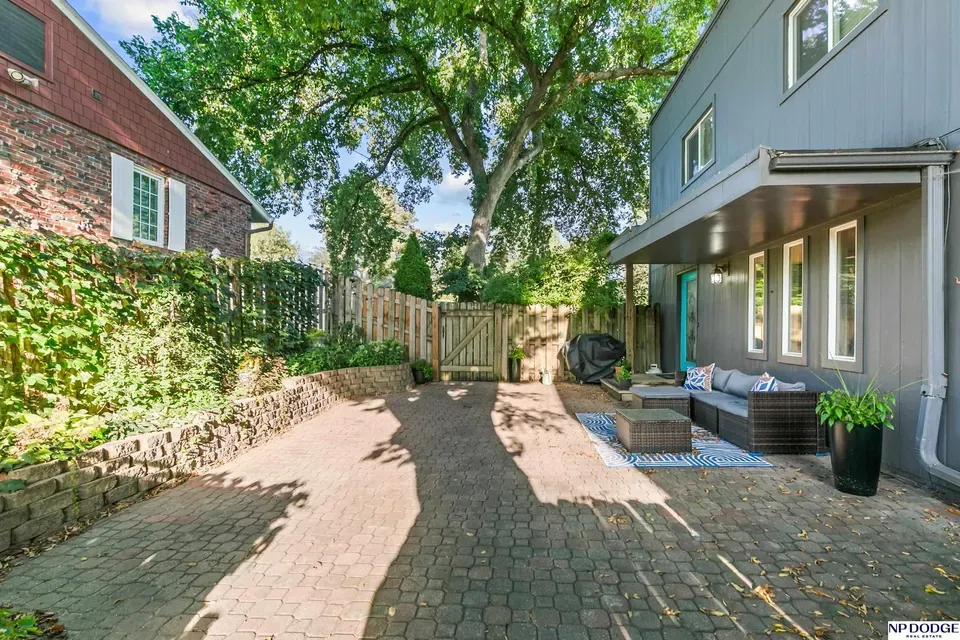 4 Bed 2 Bath Established Mid-Century Residence in Omaha, NE - 5