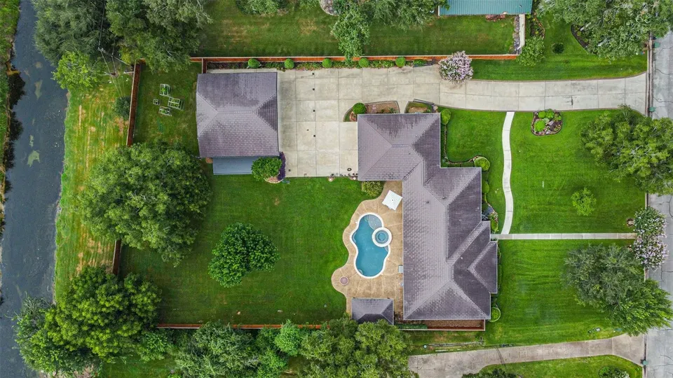 4 Bed 2 Bath Established Mid-Century Residence in Pearland, TX - 5