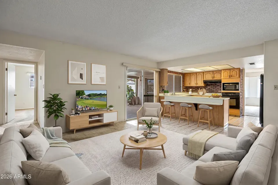 4 Bed 2 Bath Established Mid-Century Residence in Phoenix, AZ - 4