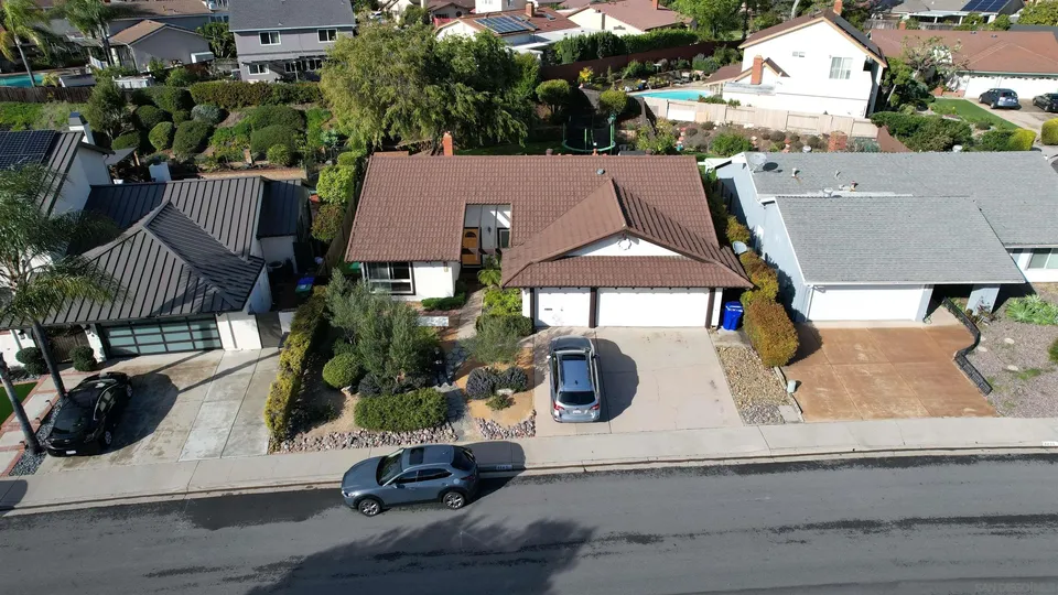 4 Bed 2 Bath Established Mid-Century Residence in San Diego, CA - 3