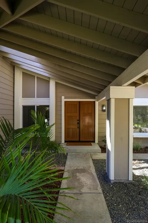 4 Bed 2 Bath Established Mid-Century Residence in San Diego, CA - 5