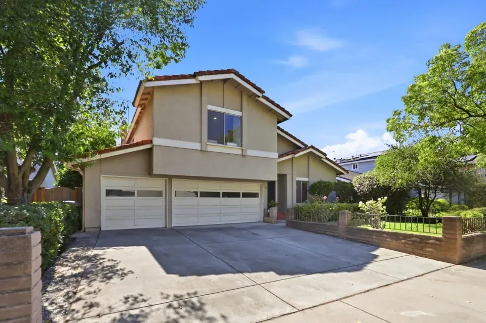 4 Bed 2 Bath Established Mid-Century Residence in San Jose, CA - 2