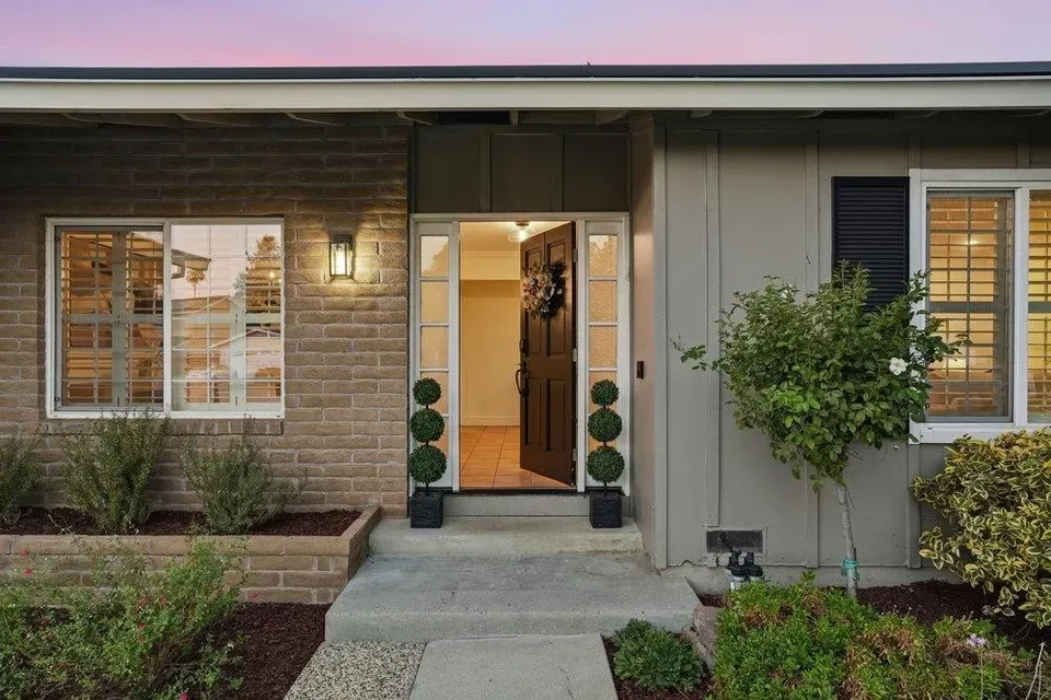 4 Bed 2 Bath Established Mid-Century Residence in San Jose, CA - 2