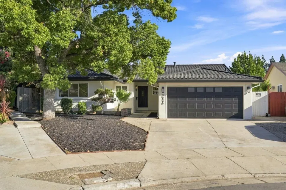 4 Bed 2 Bath Established Mid-Century Residence in San Jose, CA - 2
