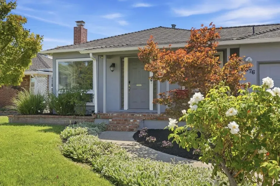 4 Bed 2 Bath Established Mid-Century Residence in San Jose, CA - 2