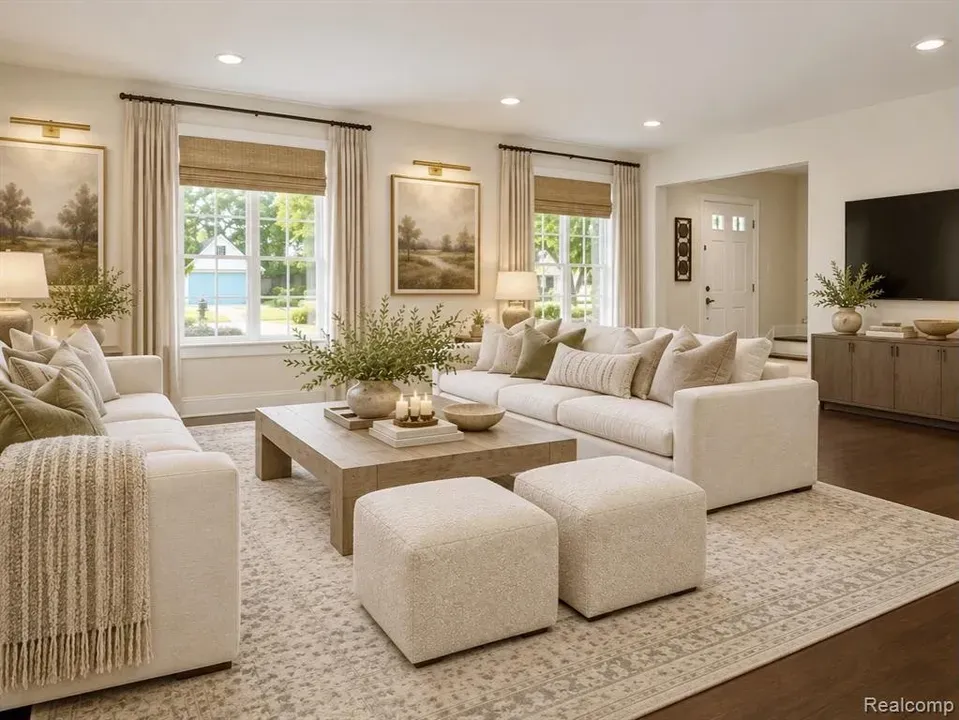 4 Bed 2 Bath Established Mid-Century Residence in Troy, MI - 5