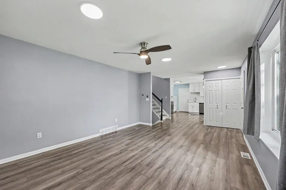 4 Bed 2 Bath Established Mid-Century Residence in Troy, MI - 5