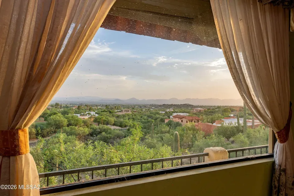 4 Bed 2 Bath Established Mid-Century Residence in Tucson, AZ - 5
