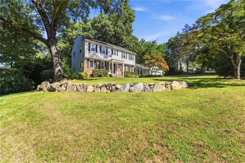 4 Bed 2 Bath Established Mid-Century Residence in Warwick, RI - 2