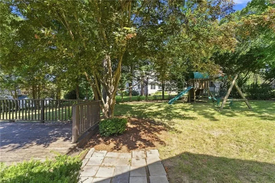 4 Bed 2 Bath Established Mid-Century Residence in Warwick, RI - 4