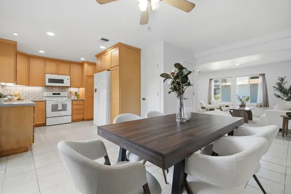 4 Bed 2 Bath Established Multi-Level Townhouse in San Jose, CA - 5