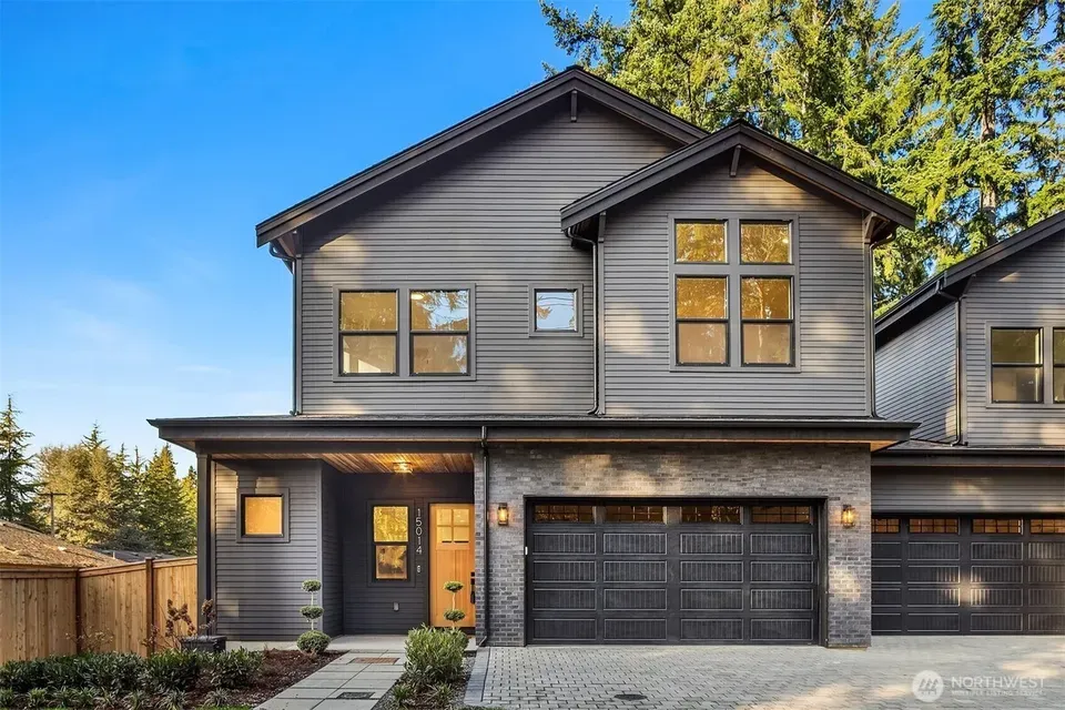 4 Bed 2 Bath Modern Architectural Estate in Bellevue, WA - 1