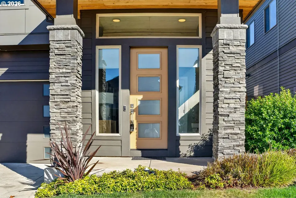 4 Bed 2 Bath Modern Contemporary Residence in Beaverton, OR - 4