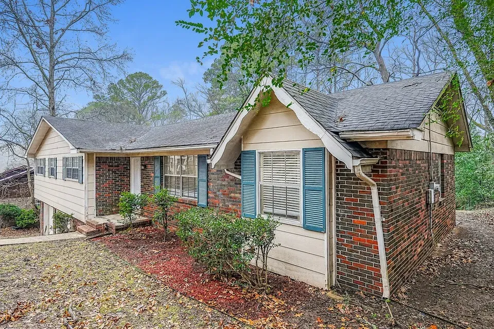 4 Bed 2 Bath Modern Contemporary Residence in Birmingham, AL - 4