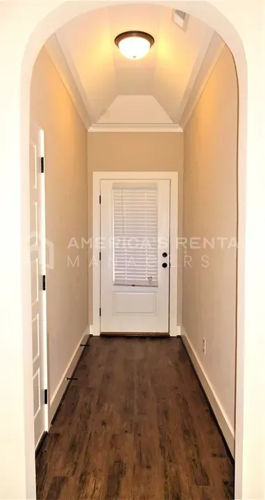 4 Bed 2 Bath Modern Contemporary Residence in Birmingham, AL - 2