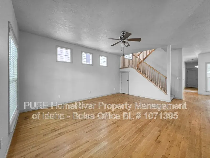 4 Bed 2 Bath Modern Contemporary Residence in Boise, ID - 4