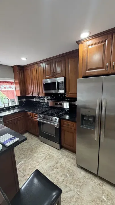 4 Bed 2 Bath Modern Contemporary Residence in Brooklyn, NY