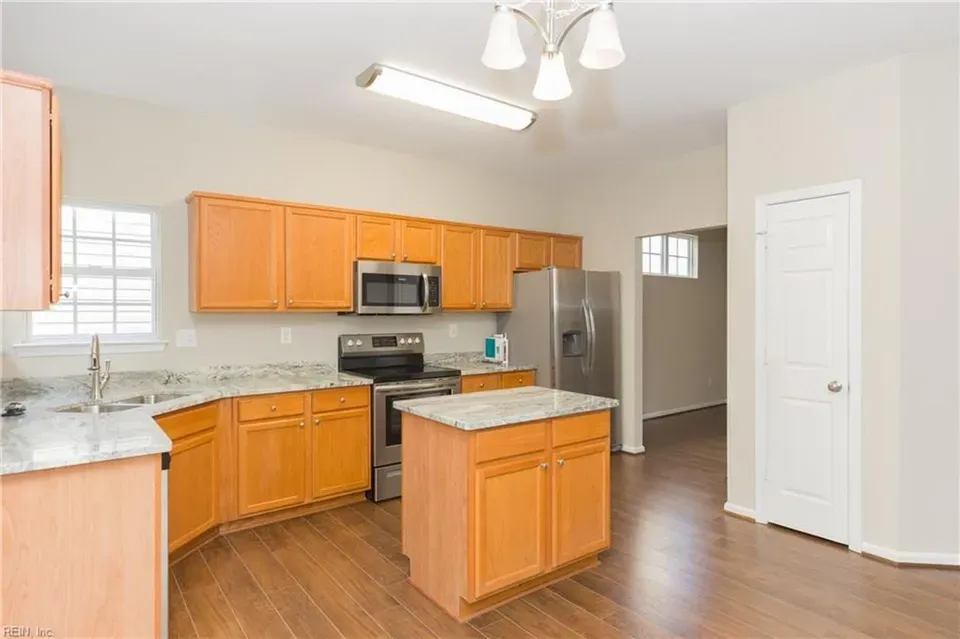 4 Bed 2 Bath Modern Contemporary Residence in Chesapeake, VA - 2