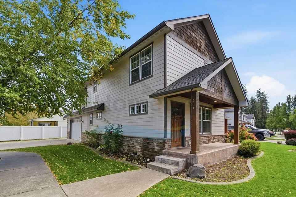 4 Bed 2 Bath Modern Contemporary Residence in Coeur d Alene, ID - 1