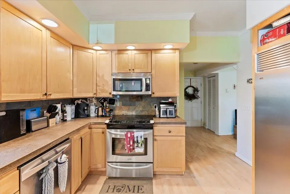 4 Bed 2 Bath Modern Contemporary Residence in Fairbanks, AK - 5