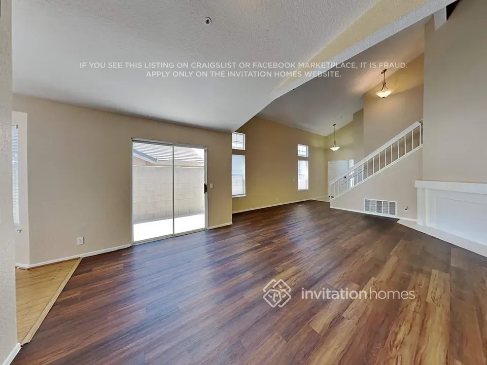 4 Bed 2 Bath Modern Contemporary Residence in Fontana, CA - 4