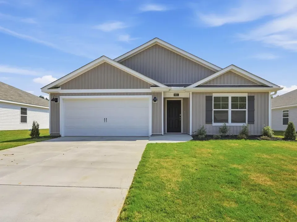 4 Bed 2 Bath Modern Contemporary Residence in Huntsville, AL - 3